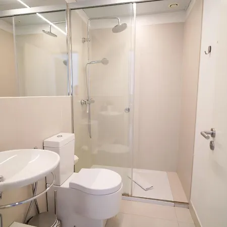Olene Apartment, Hill Collection Apartment