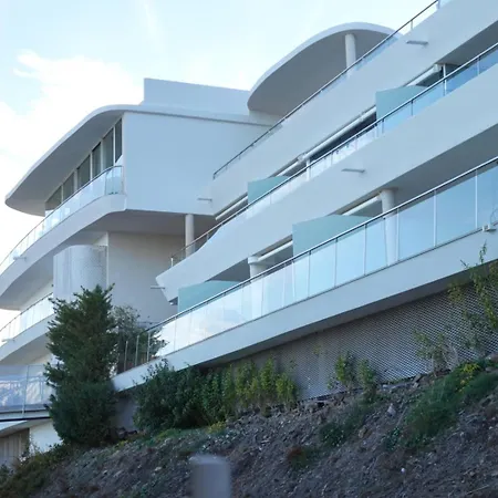 Olene Apartment, Hill Collection Apartment